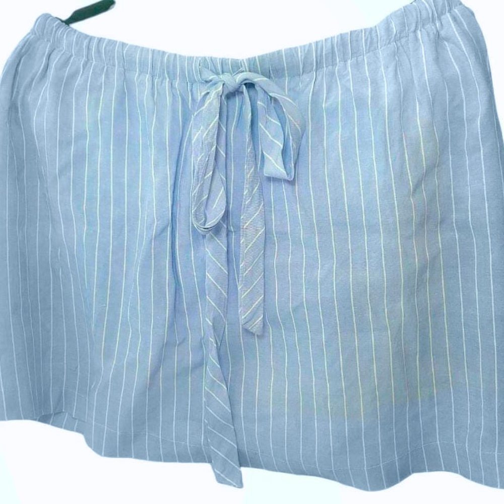 NWOT Nem Fashion - Off the Shoulder Blouse, Blue with White Stripes - Size L